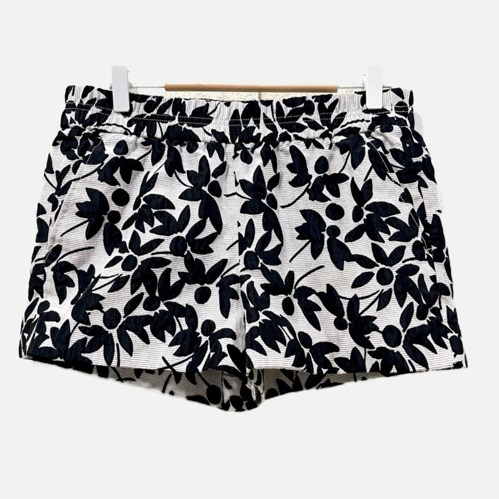 J. Crew black and white floral jacquard shorts Size 6 Women’s